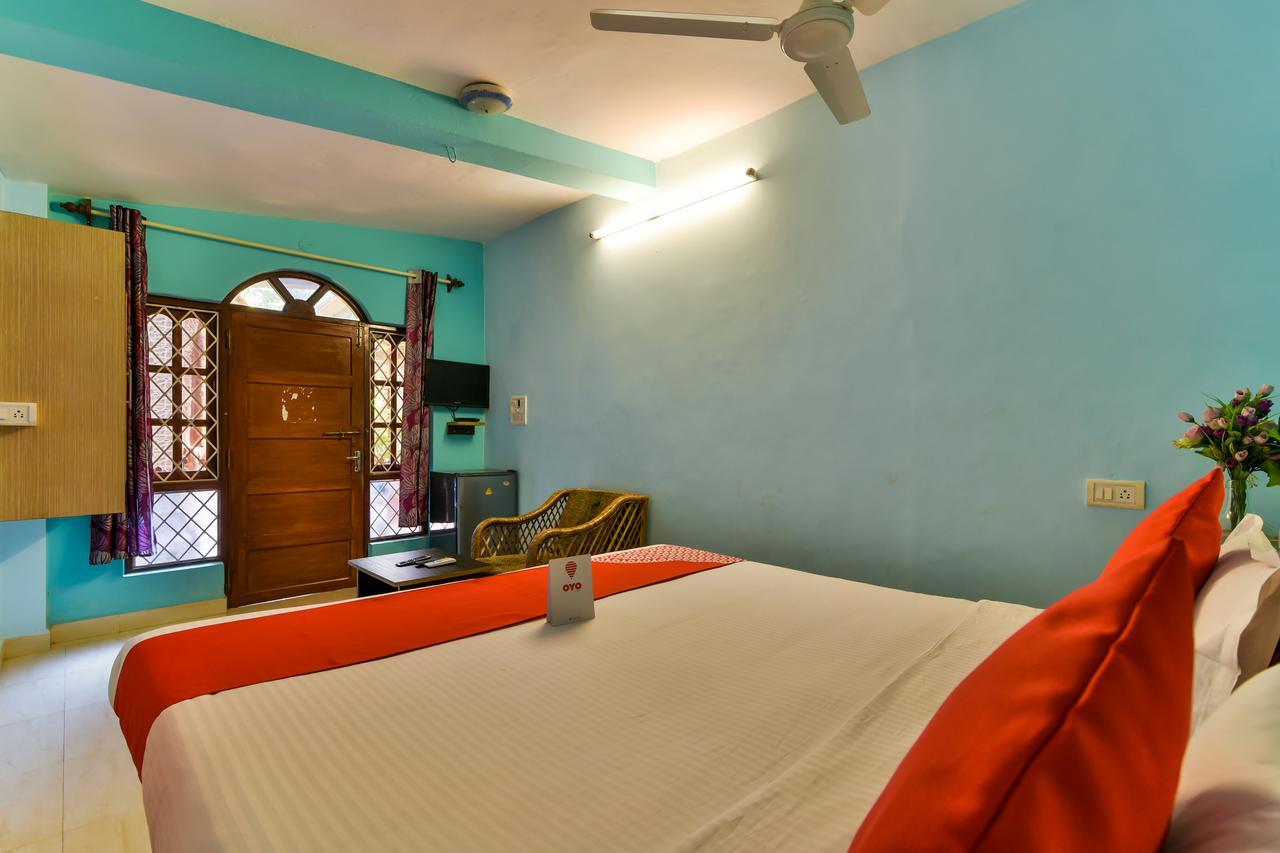 Oyo 2440 Palm Grove Hotel Vagator Buitenkant foto